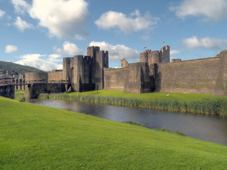 Caerphilly Castle Trip Packages