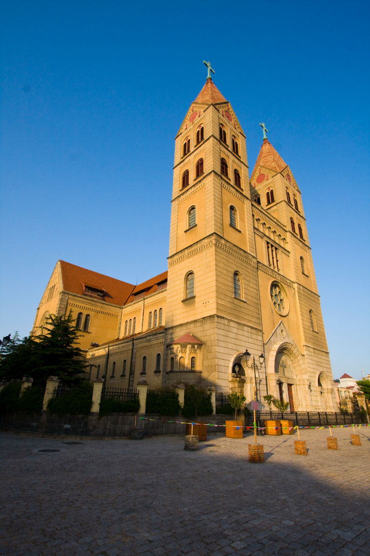 Catholic Church Qingdao Trip Packages