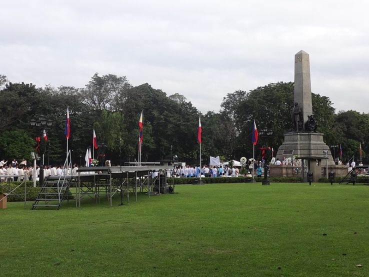 Rizal Park Trip Packages