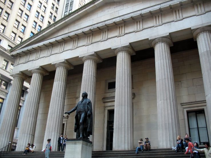 Federal Hall Trip Packages