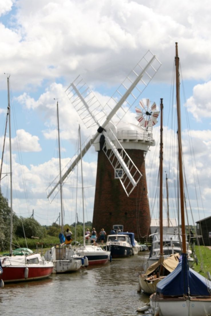 Hickling Broad and Horsey Windpump  Trip Packages