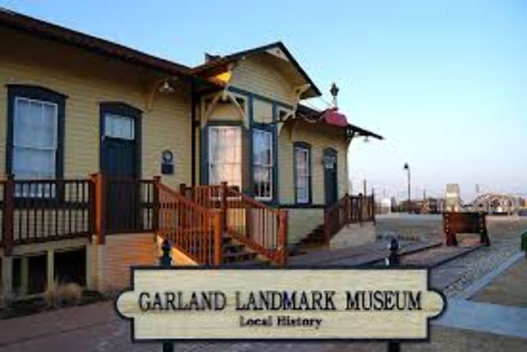 Landmark Museum at Heritage Crossing Trip Packages