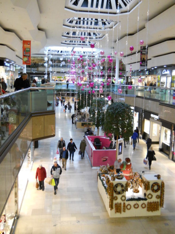 Queensgate Shopping Centre  Trip Packages