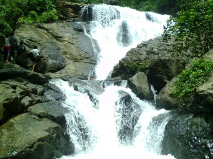  Chinchoti Water Falls Trip Packages