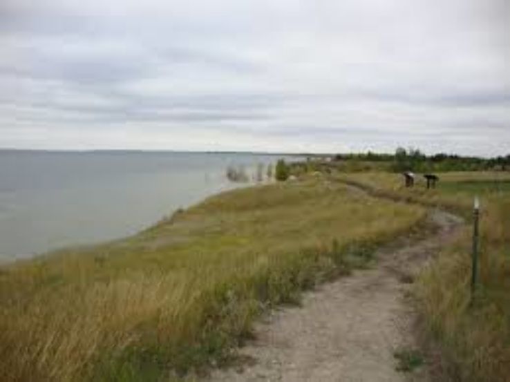 Lake Sakakawea State Park Trip Packages