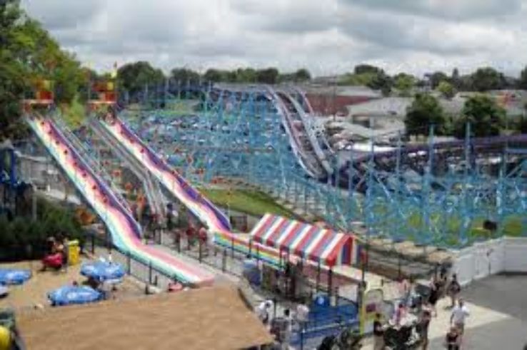 Dutch Wonderland Trip Packages