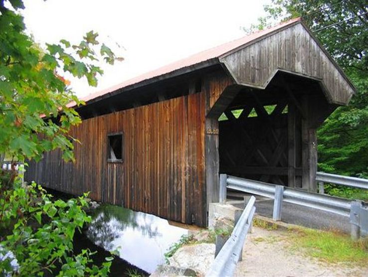 Waterloo Covered Bridge Trip Packages