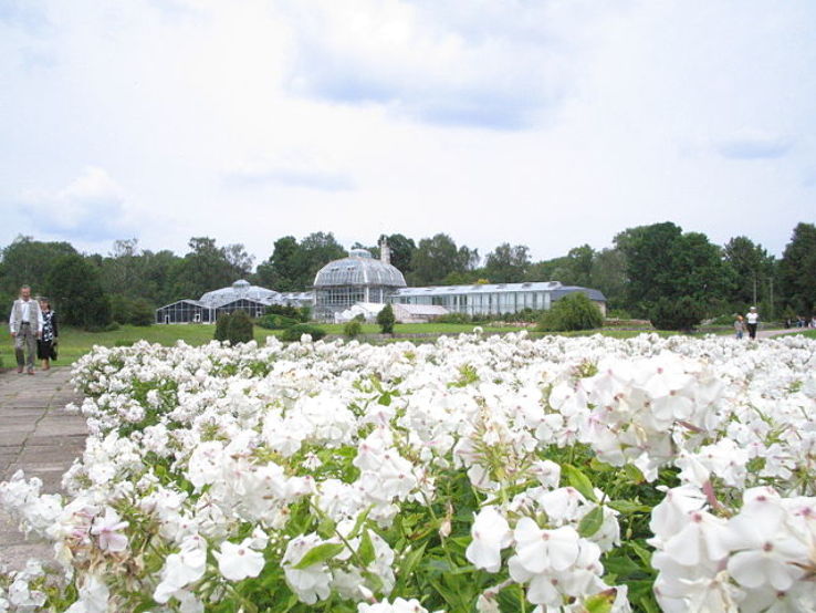 Kaunas Botanical Garden Trip Packages