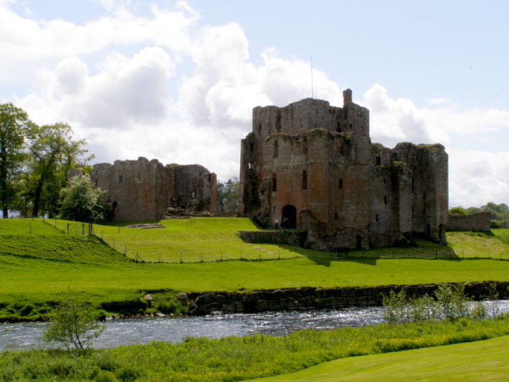 Brougham Castle Trip Packages