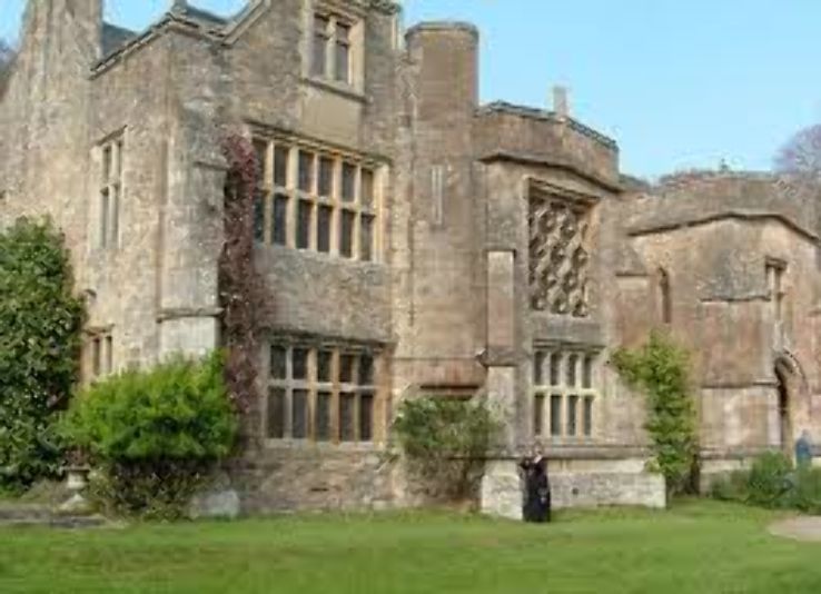 Clevedon Court Trip Packages