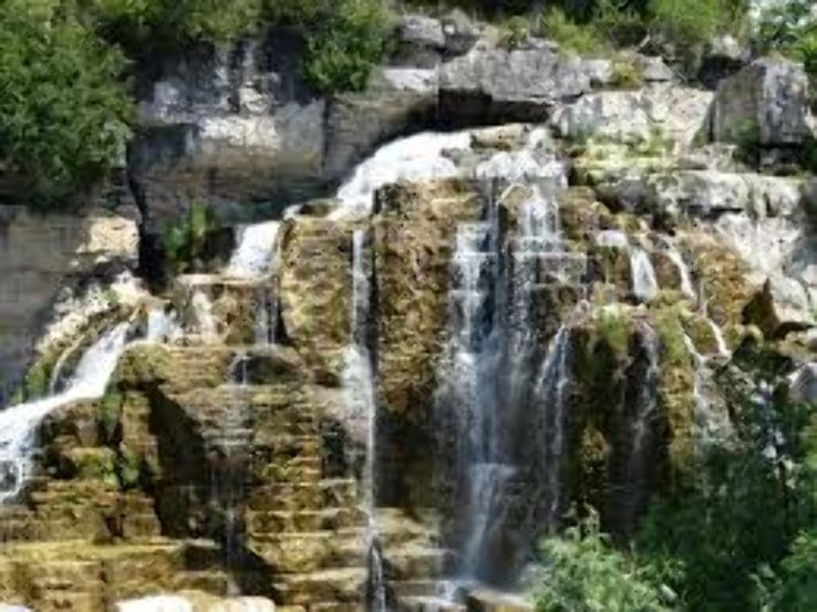 Inglis Falls  Trip Packages