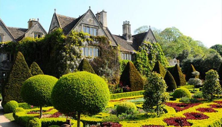 Abbey House Gardens Trip Packages