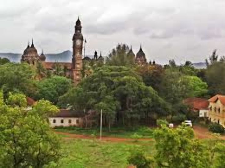 4 Days 3 Nights kolhapur with tarkarli Culture and Heritage Tour Package