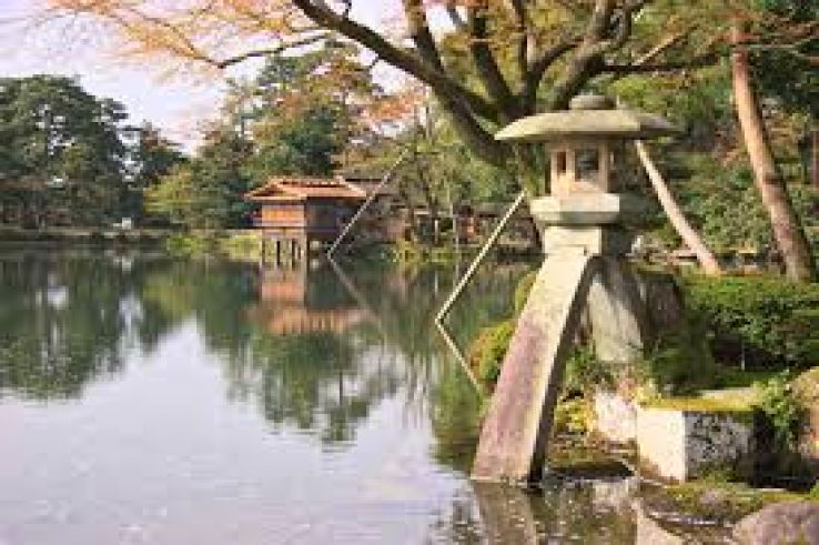 Kenrokuen Trip Packages