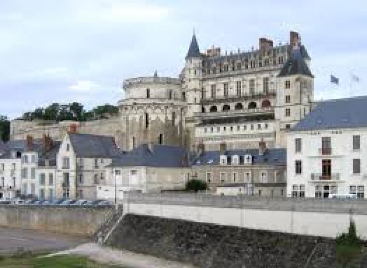 Royal Chateau de Blois Trip Packages