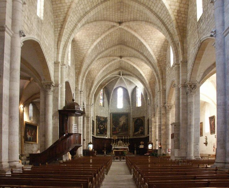 Abbey of Saint-Gilles Trip Packages